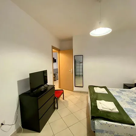 Bed & Breakfast Bed & Office Sutri